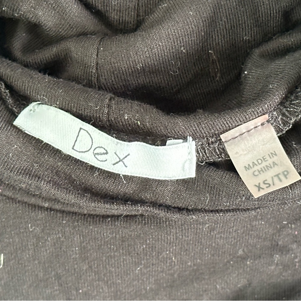Dex black turtle neck